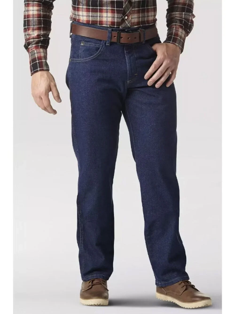 Wrangler Men's Rugged Wear Relaxed Fit Work Jeans, Size W40 x L34, Antique Navy
